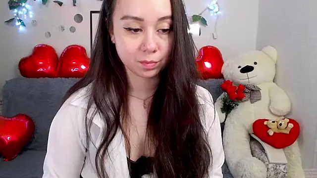 AlinaEleven online show from March 31, 9:50 pm
