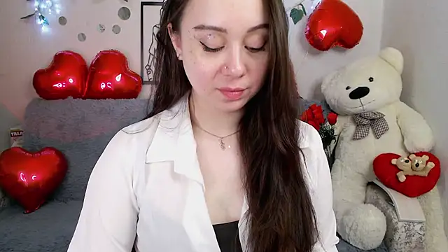 AlinaEleven online show from May 3, 10:57 pm
