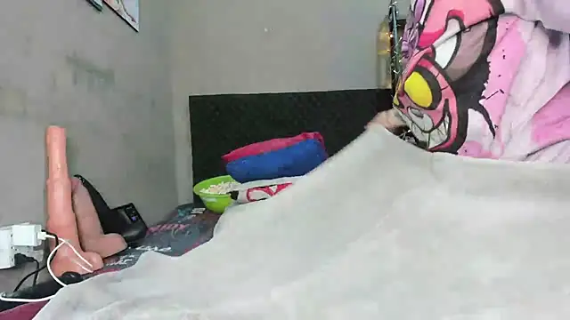 Snapshot of Shadia_Squirt chatting on November 18, 5:11 am Shadia Squirt online show from November 18, 5:11 am