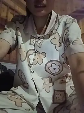 Hilary-123 online show from June 12, 10:40 pm