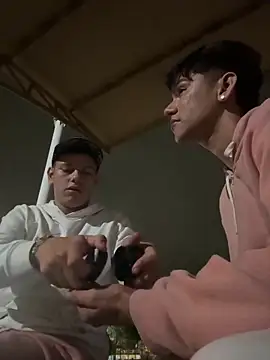 Snapshot of Latin_boys79 chatting on December 17, 5:56 am Latin boys79 online show from December 17, 5:56 am