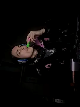 DkAuxier1 online show from December 5, 3:05 am