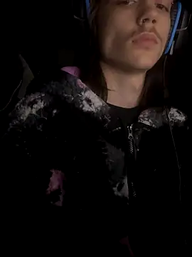 DkAuxier1 online show from December 15, 1:44 am