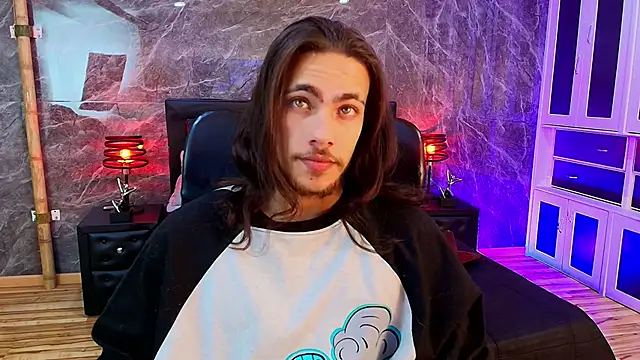 PatrickS25 online show from January 16, 4:05 am