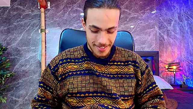 PatrickS25 online show from January 17, 3:54 am