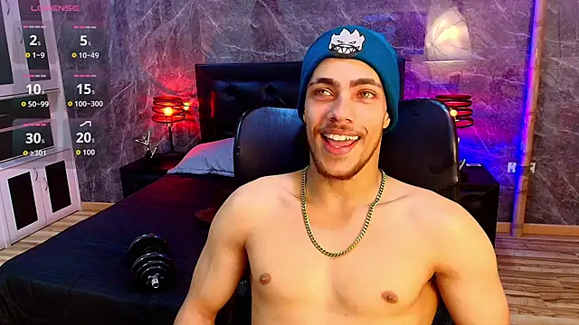 PatrickS25 online show from January 9, 5:25 am