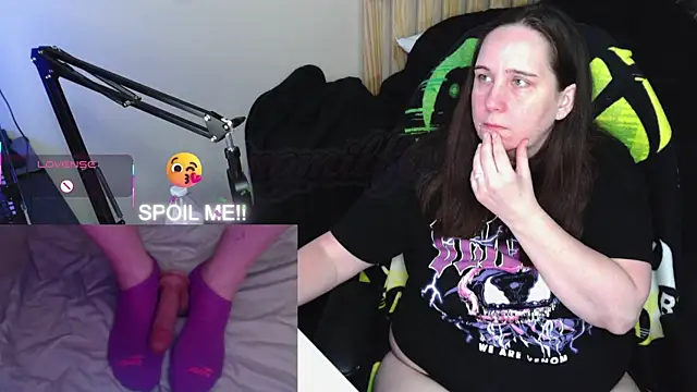 msgamergirl69 online show from April 22, 3:13 am