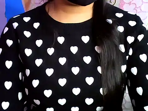 naughty-prachi online show from December 21, 6:37 am
