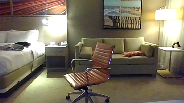 ValuedConcept687 online show from April 14, 2:49 am