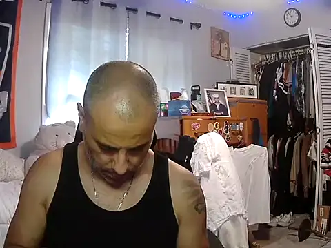 Snapshot of ValuedConcept687 chatting on June 27, 11:11 pm ValuedConcept687 online show from June 27, 11:11 pm