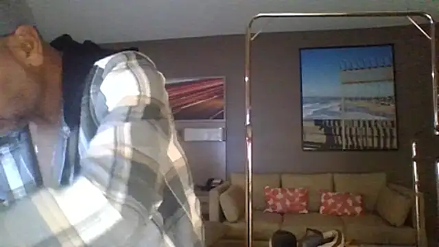 ValuedConcept687 online show from February 7, 3:47 am