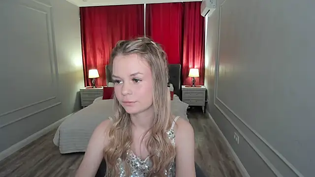 MidnighteAura online show from May 21, 3:15 am