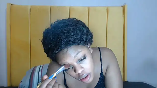 SexyHarleyBlack online show from June 5, 5:40 pm