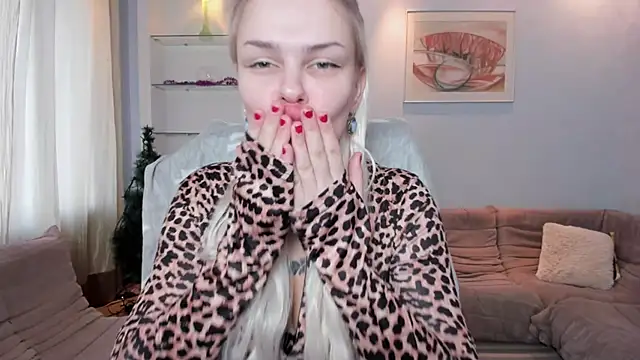 KamillaJei online show from December 5, 6:56 am