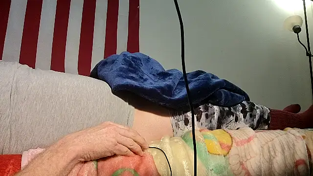 Olewrench35 online show from December 2, 5:36 pm