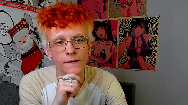 Snapshot of Ethan_Miltons chatting on December 16, 3:27 pm Ethan Miltons online show from December 16, 3:27 pm