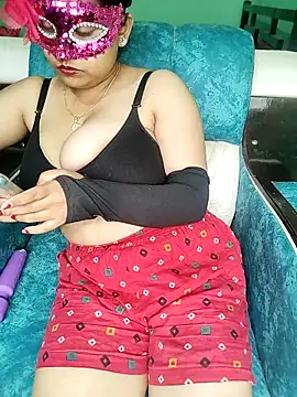 CherrychloeXO online show from March 9, 5:33 am