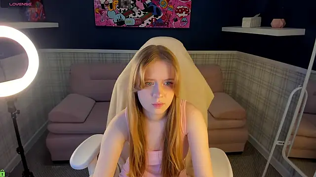 Victori Fox online show from April 9, 11:44 pm