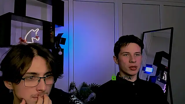 leo valor online show from January 5, 7:28 pm