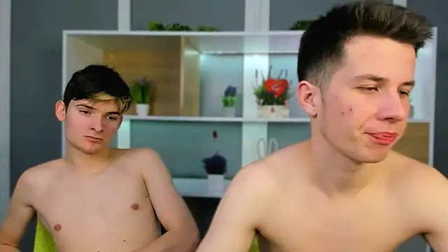 leo valor online show from February 25, 8:08 pm