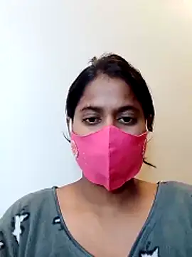 aarti queen online show from December 1, 6:20 pm