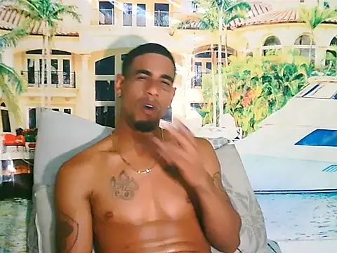 IndianMuscle69 online show from December 2, 7:54 am