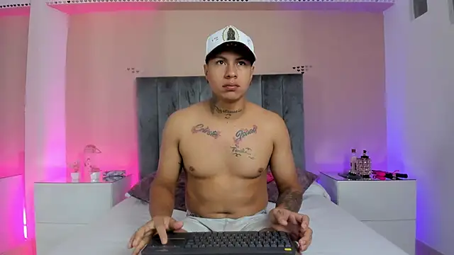 kaylaa sex online show from February 7, 12:35 pm