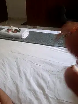 Snapshot of imurnee chatting on December 3, 9:31 am imurnee online show from December 3, 9:31 am