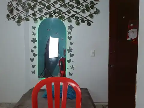 Andreaebony online show from January 12, 1:29 pm