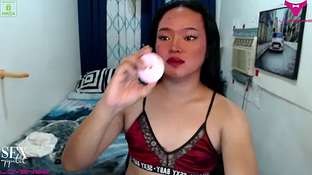 Fantacyloverr online show from January 9, 11:17 am