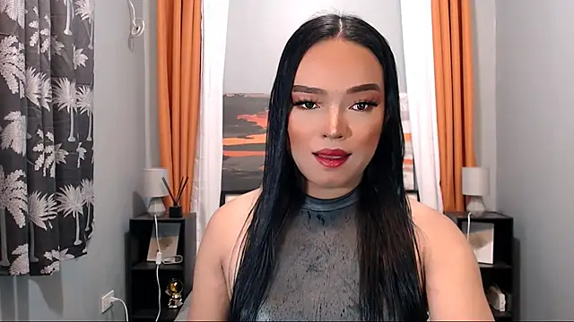 Fantacyloverr online show from February 24, 10:05 am