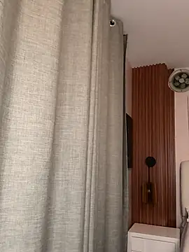 Miss dare online show from December 22, 10:15 am