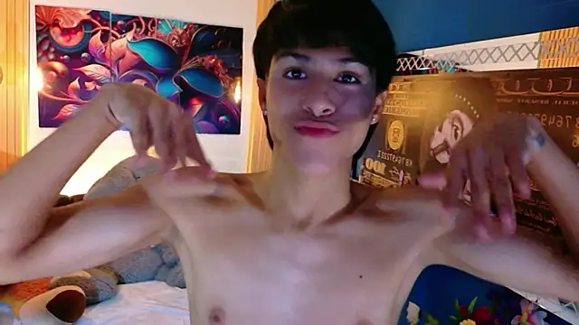 StormLuxX online show from April 19, 2:29 pm