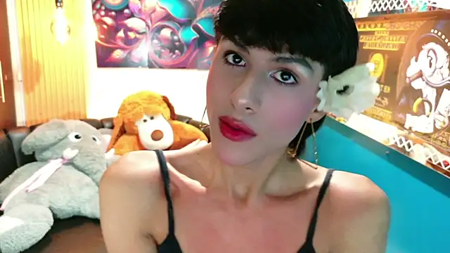 Snapshot of StormLuxX chatting on May 12, 1:06 pm StormLuxX online show from May 12, 1:06 pm