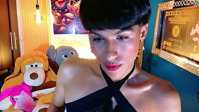 Snapshot of StormLuxX chatting on April 19, 6:10 pm StormLuxX online show from April 19, 6:10 pm