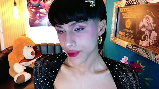 Snapshot of StormLuxX chatting on May 23, 12:59 pm StormLuxX online show from May 23, 12:59 pm