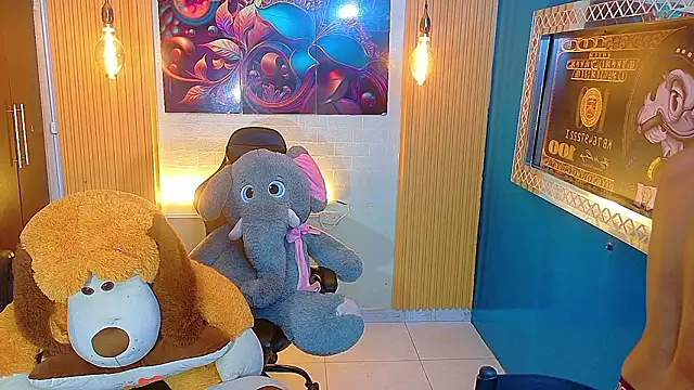 StormLuxX online show from March 24, 12:16 pm