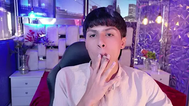 StormLuxX online show from March 1, 7:58 pm