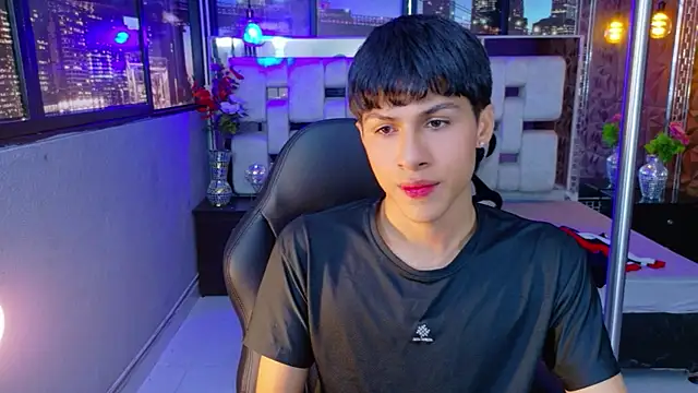 StormLuxX online show from January 7, 7:41 pm