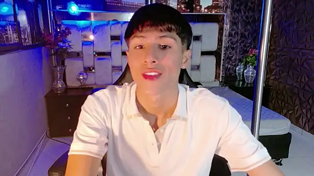 StormLuxX online show from December 18, 12:09 pm