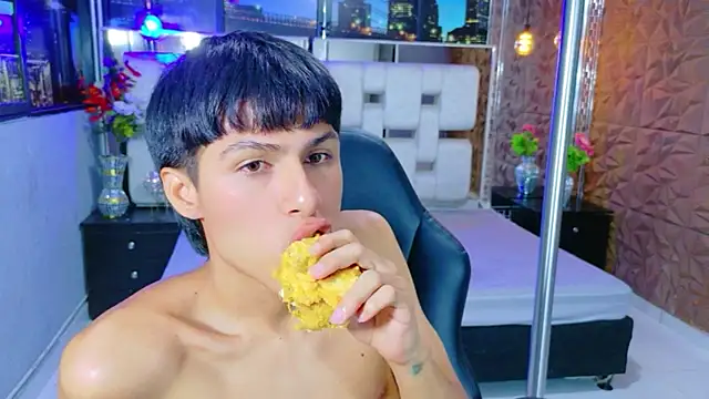 StormLuxX online show from January 6, 10:03 pm