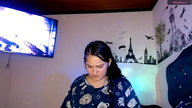 MisNicol online show from January 7, 11:26 am