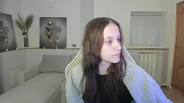 KrisDoeil online show from February 2, 2:21 am