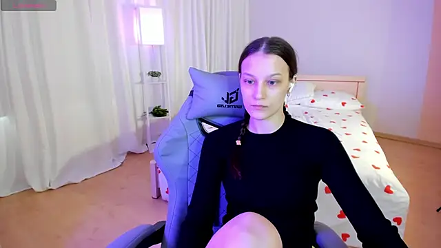 KrisDoeil online show from March 29, 2:13 am