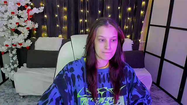 KrisDoeil online show from January 13, 2:15 am