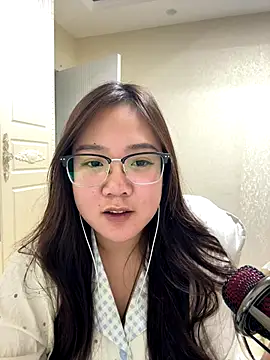 A-Qin online show from December 2, 5:03 pm