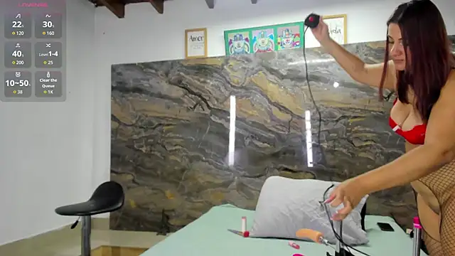 Evy connor online show from December 4, 11:31 am