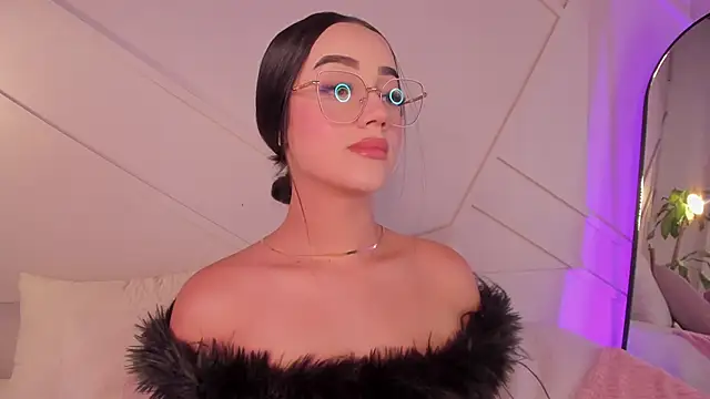 GisellePalmer 88 online show from April 3, 6:14 pm