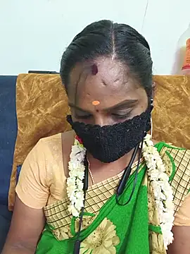 Tamil Pallavi online show from May 31, 6:09 pm