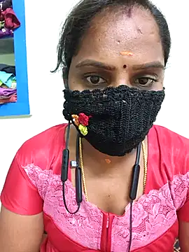 Tamil Pallavi online show from June 18, 5:17 am